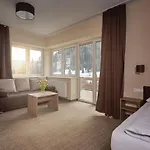 Hotel Studnicky 3*