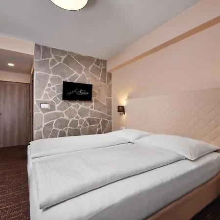 Studnicky Hotel